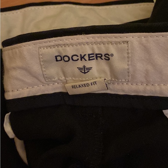 3 pairs Dockers relaxed fit - Picture 2 of 2
